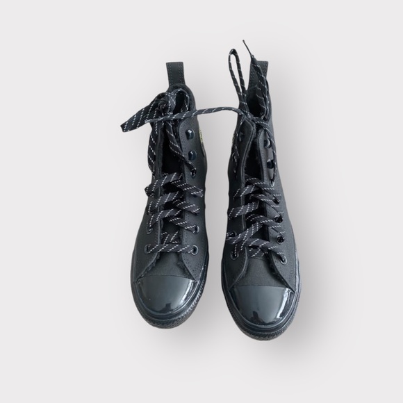 Converse Shoes - Converse Hiker size W6